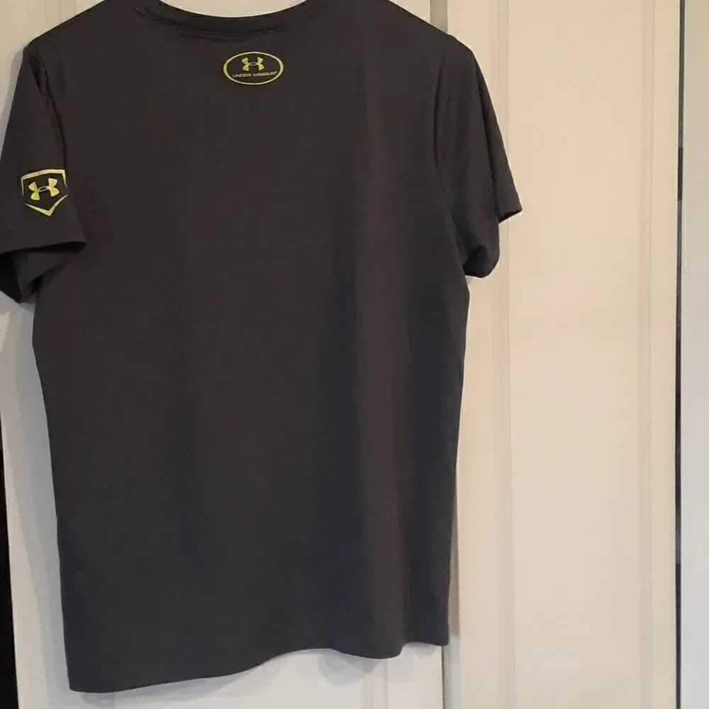 Under Armour YXL 